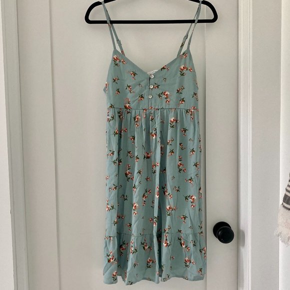 Kaileigh Rebecca Button Front Dress Mint Size Medium - Picture 1 of 8